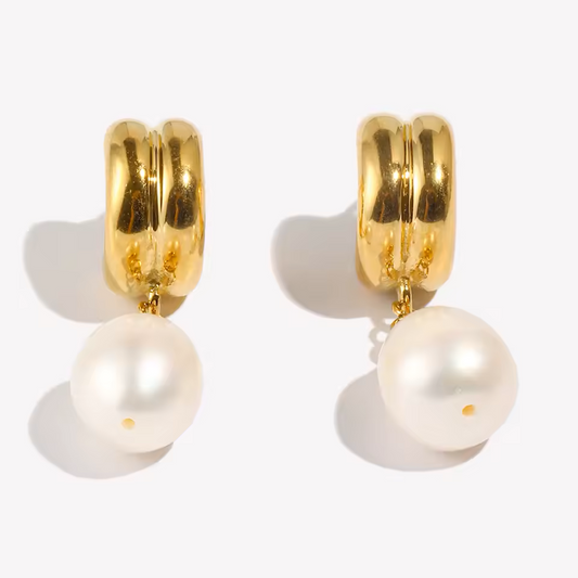 Olivia Pearl Earrings